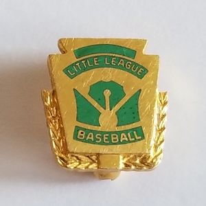 Vintage little league baseball collar stud pin green enamel gold tone